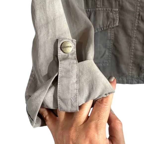 Sanctuary Gray Button Front Adjustable Waist Long Sleeve Shacket Women Sz S - Picture 3 of 11